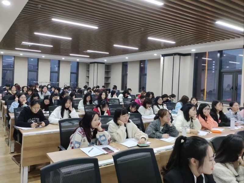 1618925224510019871.jpg 播播播.jpg